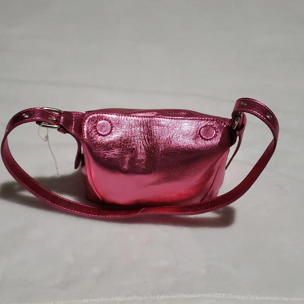 Free People Sabi Metallic Pink Shoulder Bag. NWOT‎